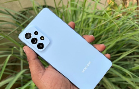 Samsung Galaxy A53 फोन हुआ 3,000 रुपये सस्ता।